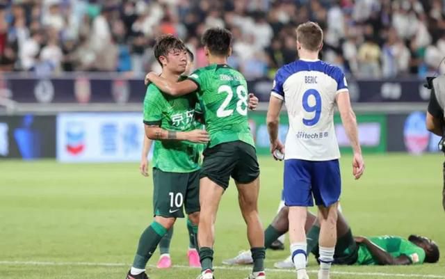 日韩激情在线视频